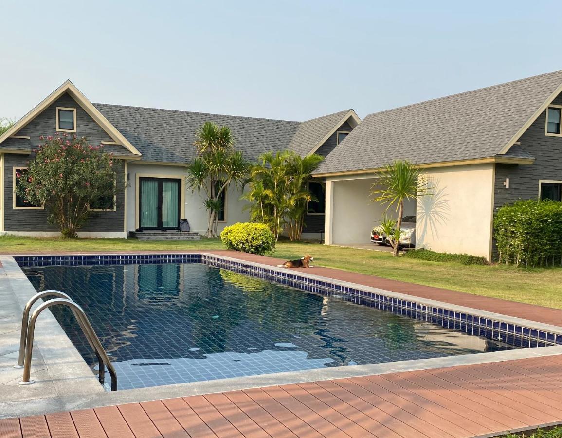 Ban 5 Rai Pool Holiday home *